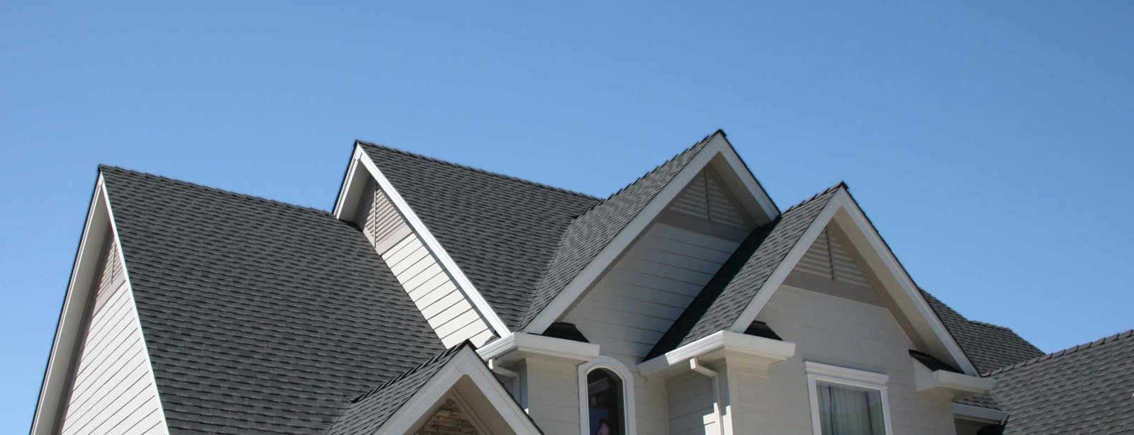 Roofing contractor serving Libertyville Illinois